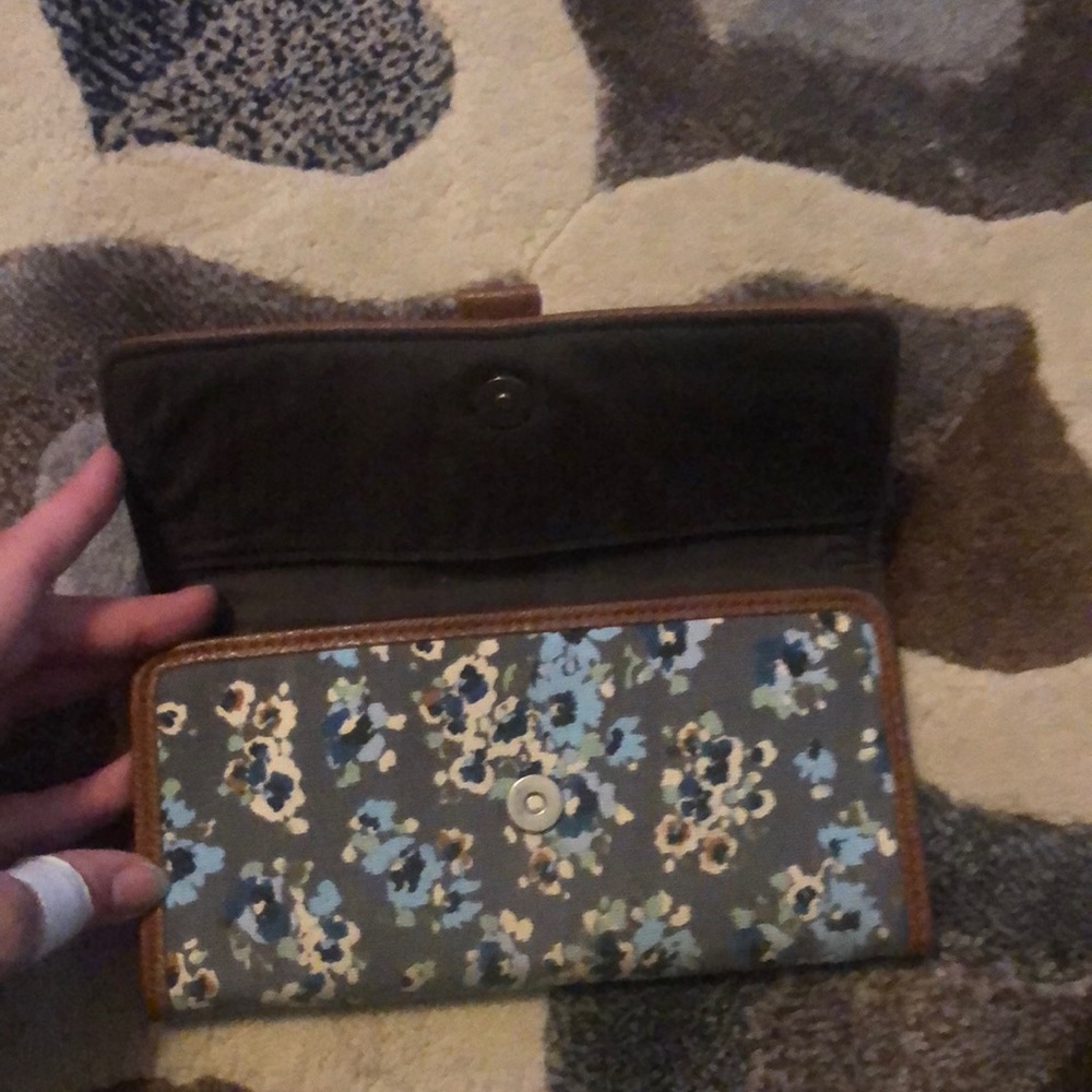 Wallet - Picture 3 of 5